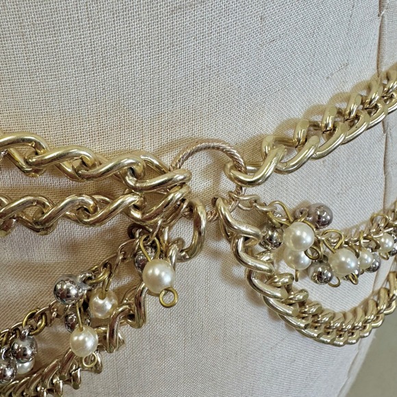 Gold Tone Multi Layer Chain Belt Faux Pearl Rhinestone Dangle Accent One‎ Size main image 12